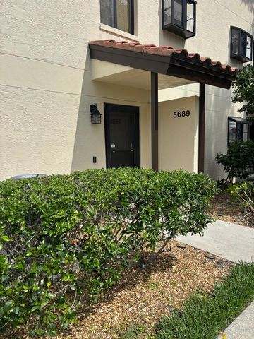 5689 GARDENS DRIVE, Sarasota, FL 34243