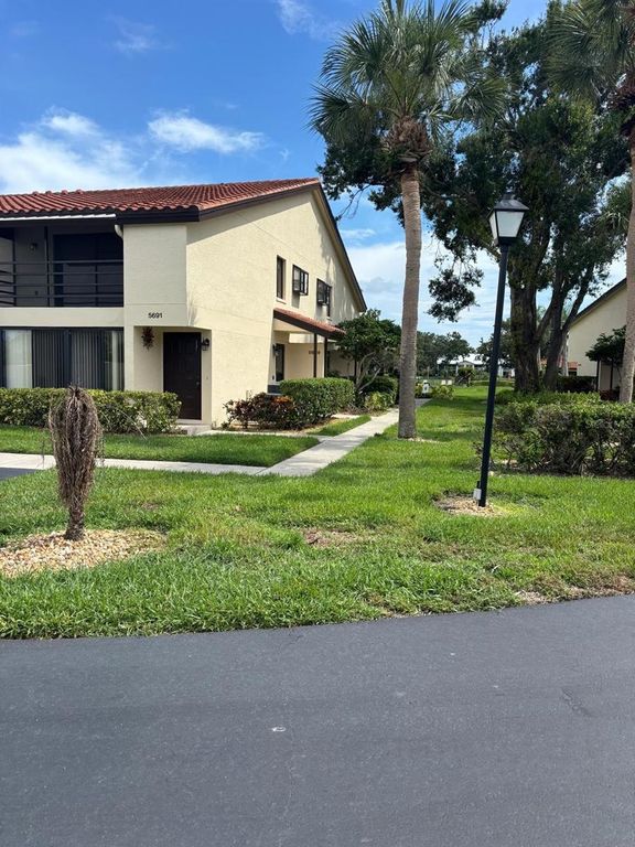 5689 GARDENS DRIVE, Sarasota, FL 34243