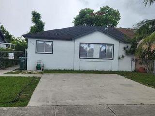 12219 SW 198th Ter, Miami, FL 33177