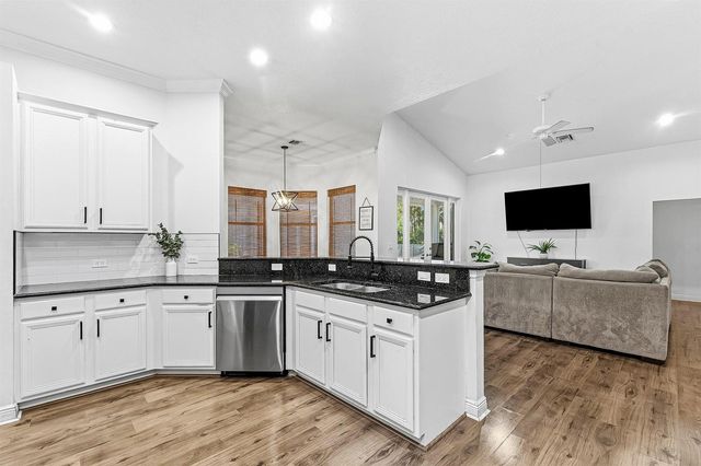 17225 80th Street N, Loxahatchee, FL 33470