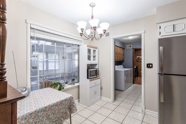 3462 FOX MEADOWS RD, Memphis, TN 38115