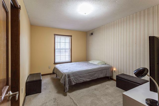 3462 FOX MEADOWS RD, Memphis, TN 38115