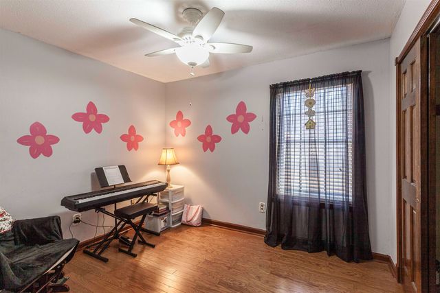 3462 FOX MEADOWS RD, Memphis, TN 38115