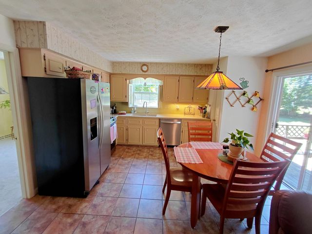 529 Silverbrook Drive, Danville, KY 40422