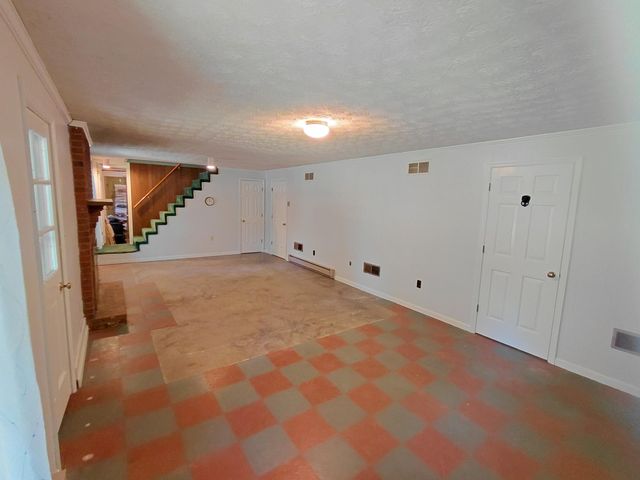 529 Silverbrook Drive, Danville, KY 40422