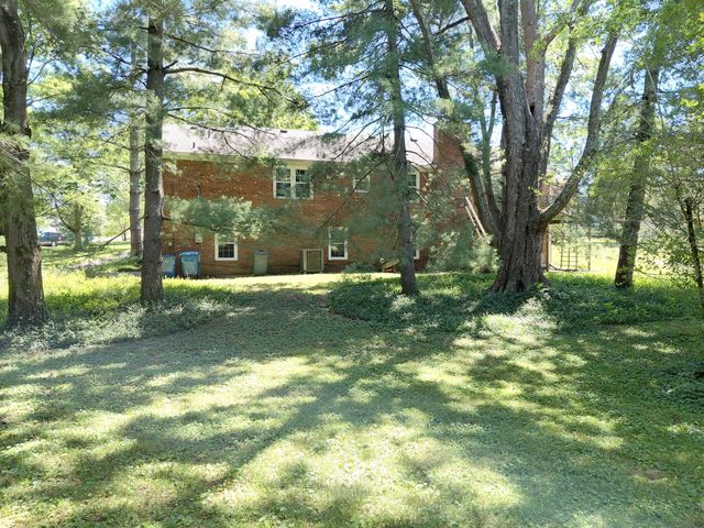 529 Silverbrook Drive, Danville, KY 40422