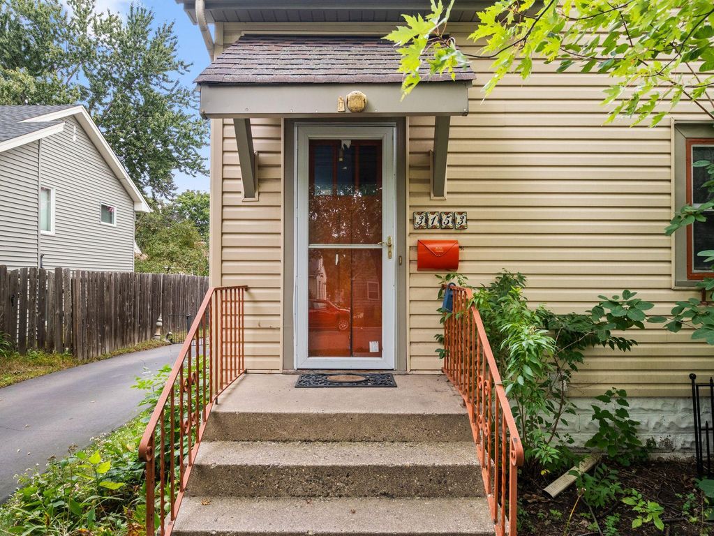 3153 Maryland Avenue S, Saint Louis Park, MN 55426 — photo 2