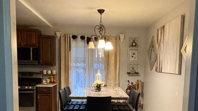 175 Martin Lane, Chicago Heights, IL 60411