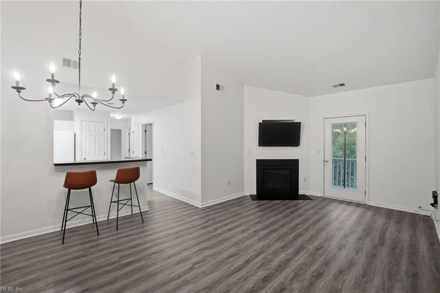 404 Egret Lndg Apt 304, Virginia Beach, VA 23454
