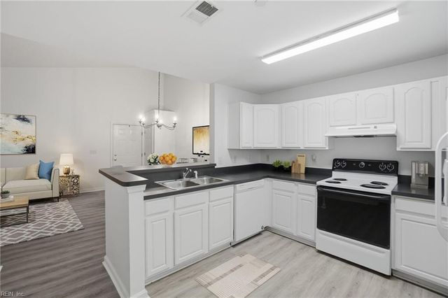 404 Egret Lndg Apt 304, Virginia Beach, VA 23454