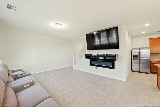6830 BELTRAN PASS, San Antonio, TX 78252