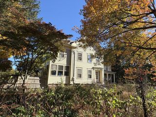 102 North Main, Sherborn, MA 01770