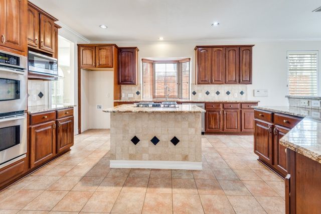 702 E Peninsula Drive, Coppell, TX 75019