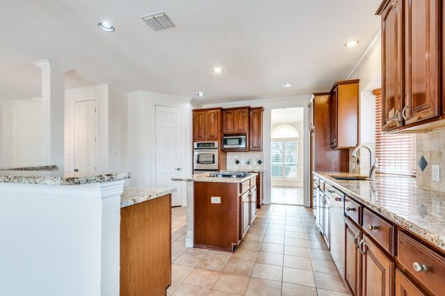 702 E Peninsula Drive, Coppell, TX 75019