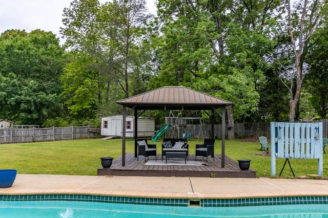 9505 Post Oak Drive, Ooltewah, TN 37363