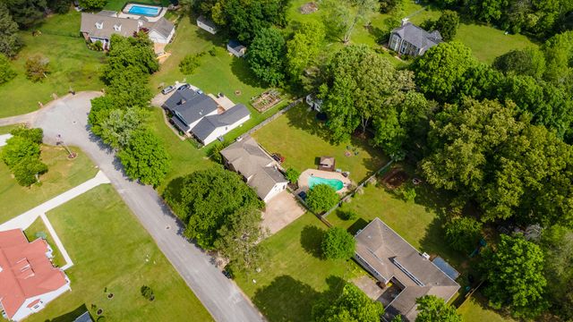 9505 Post Oak Drive, Ooltewah, TN 37363