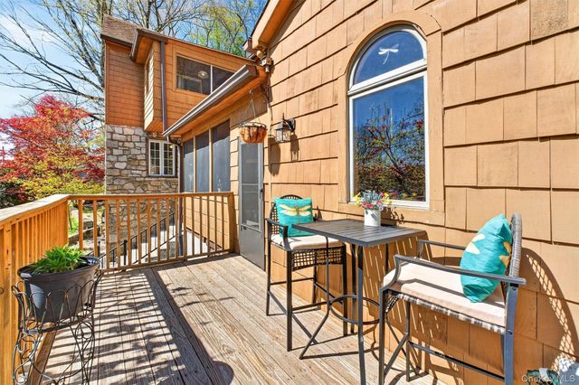 37 Ellen Avenue, Mahopac, NY 10541