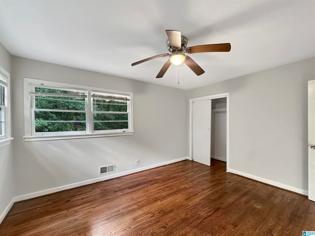 2720 2ND STREET NW, Center Point, AL 35215