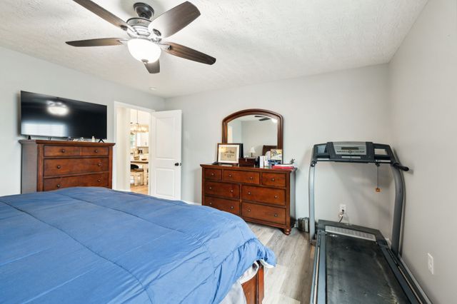 125 Vivian Ln, Carthage, TN 37030