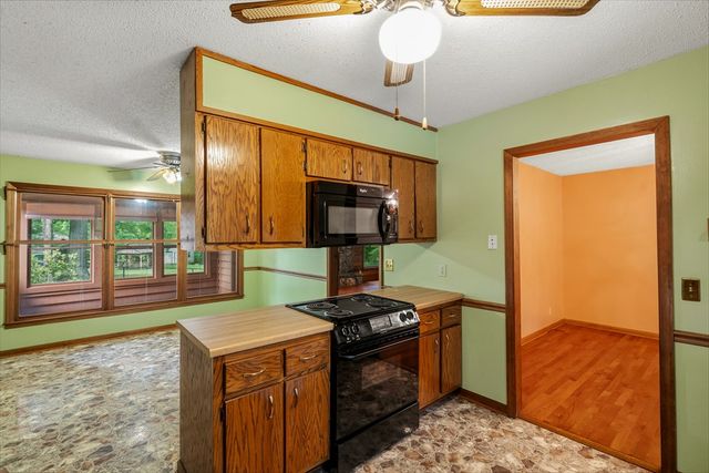 217 Cedar St, Chatsworth, GA 30705