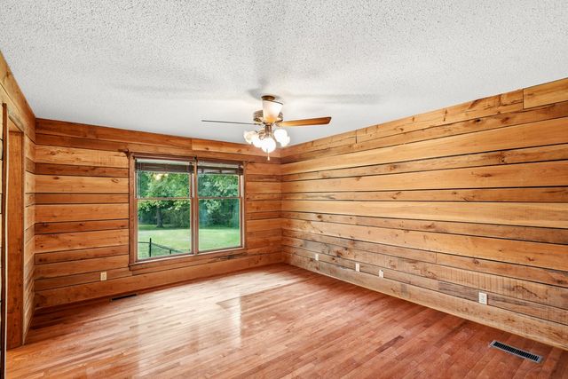 217 Cedar St, Chatsworth, GA 30705