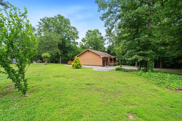 217 Cedar St, Chatsworth, GA 30705