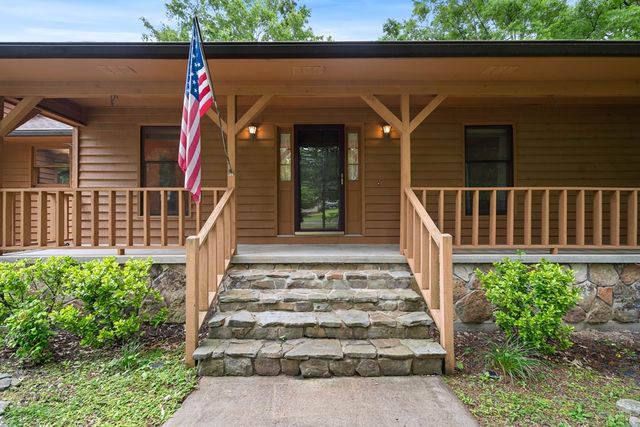 217 Cedar St, Chatsworth, GA 30705