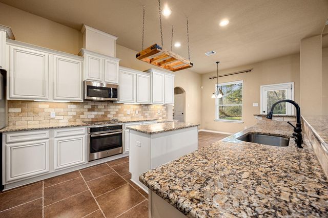 9106 Wapiti Trail, Conroe, TX 77303