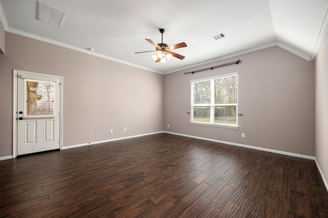 9106 Wapiti Trail, Conroe, TX 77303