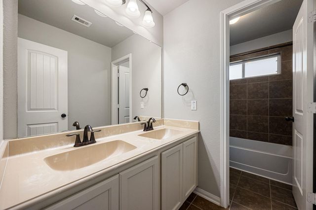 9106 Wapiti Trail, Conroe, TX 77303