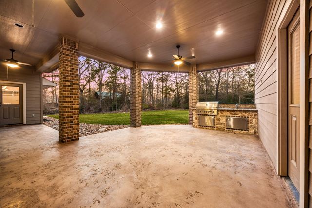9106 Wapiti Trail, Conroe, TX 77303