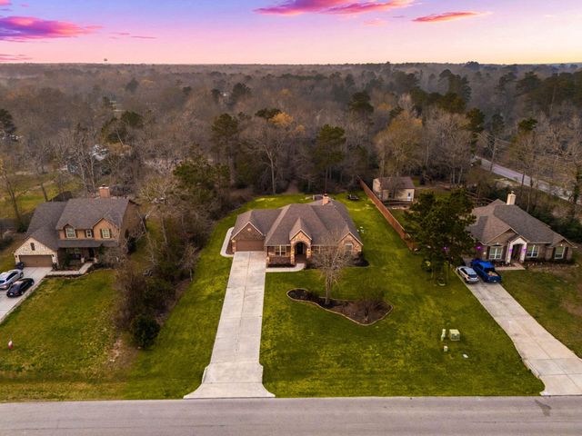9106 Wapiti Trail, Conroe, TX 77303