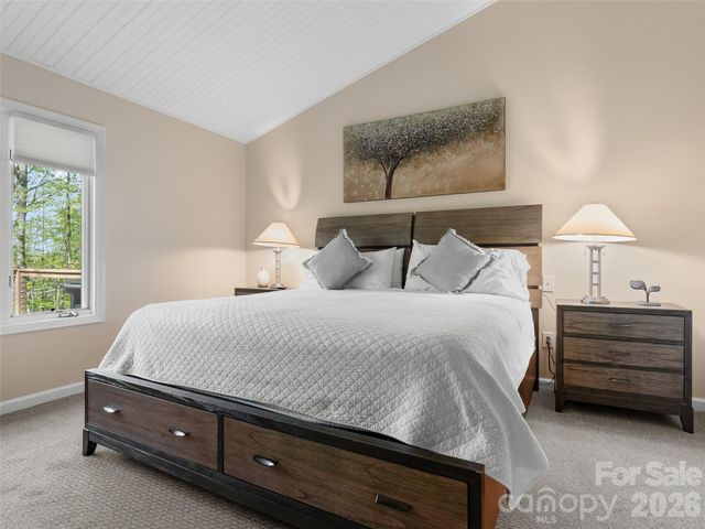 31 Udvawadulisi Court, Brevard, NC 28712