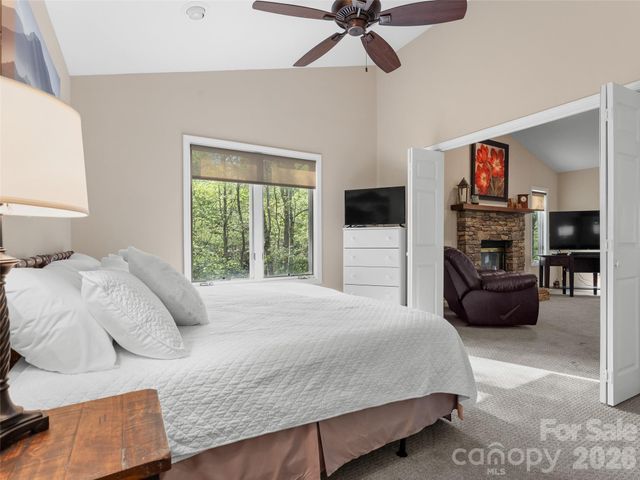 31 Udvawadulisi Court, Brevard, NC 28712