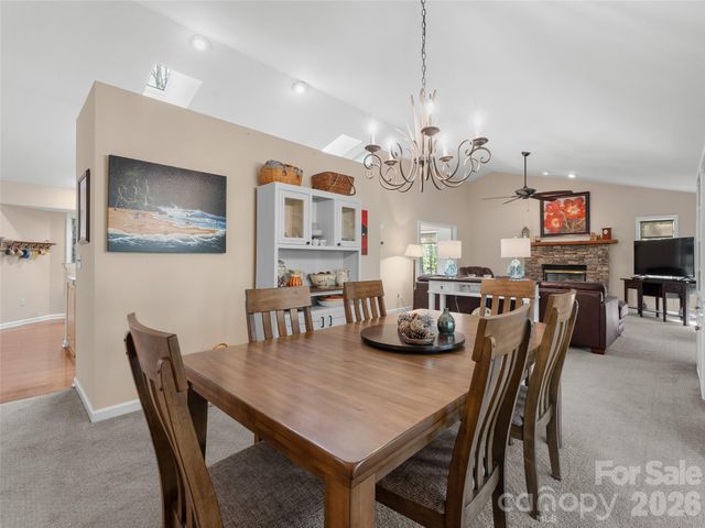 31 Udvawadulisi Court, Brevard, NC 28712