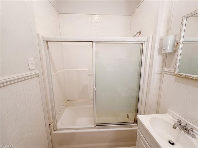 1011 N Hamilton Street, High Point, NC 27262