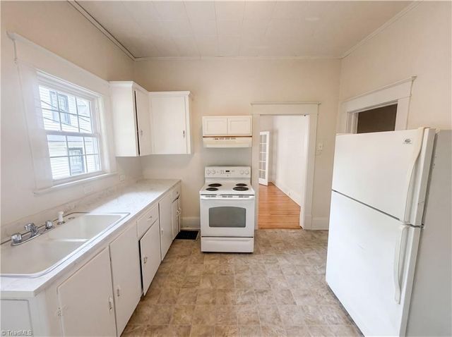 1011 N Hamilton Street, High Point, NC 27262