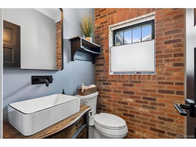 3545 Meade St, Denver, CO 80211