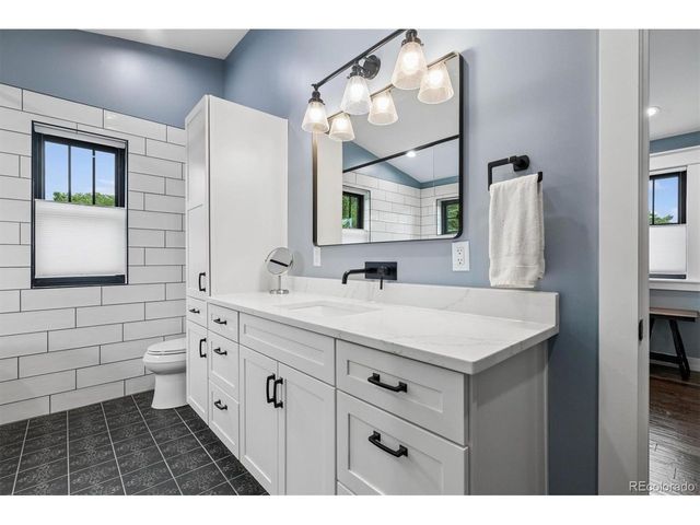 3545 Meade St, Denver, CO 80211