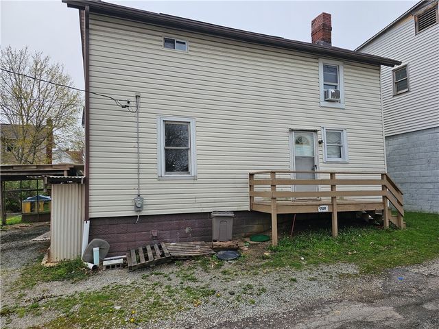 709 Mace Street, Southwest Greensburg Boro, PA 15601