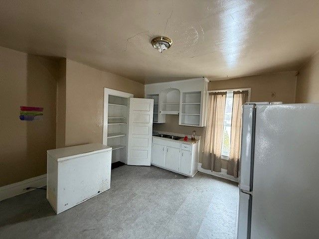 709 Mace Street, Southwest Greensburg Boro, PA 15601