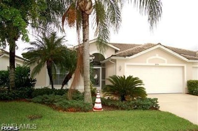 10356 White Palm WAY, Fort Myers, FL 33966