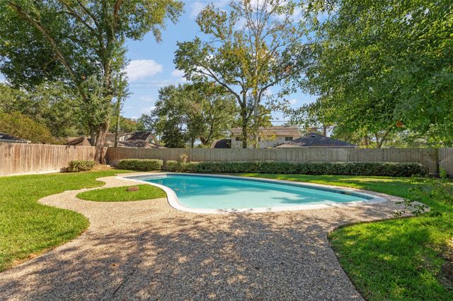 626 Silverton Street, Spring, TX 77373