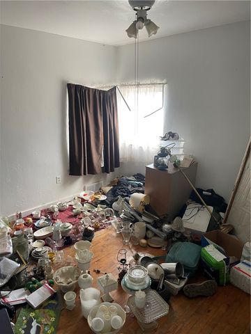 153 Alder St, New Kensington, PA 15068