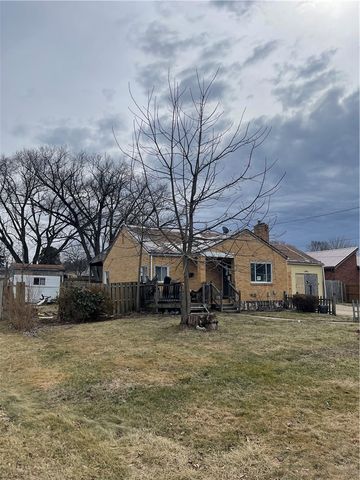 153 Alder St, New Kensington, PA 15068