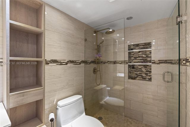 3140 S Ocean Drive 911, Hallandale Beach, FL 33009