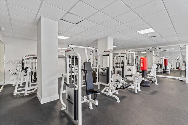 3140 S Ocean Drive 911, Hallandale Beach, FL 33009