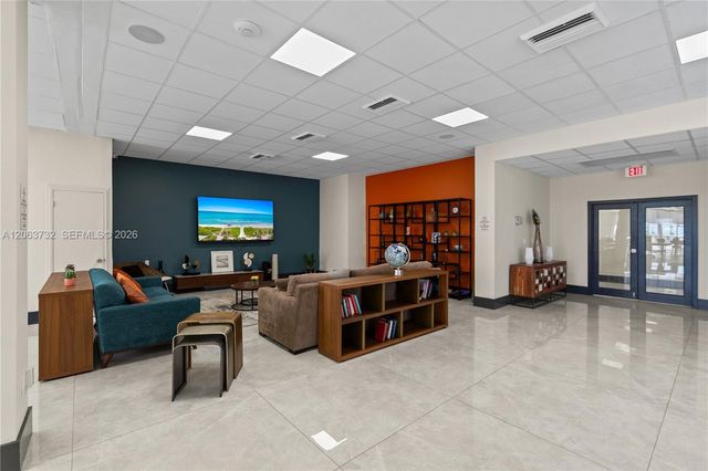 3140 S Ocean Drive 911, Hallandale Beach, FL 33009