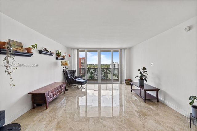 3140 S Ocean Drive 911, Hallandale Beach, FL 33009