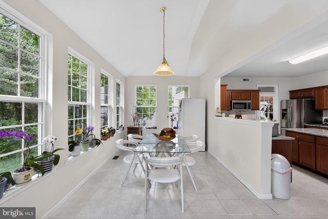 31 LONGFELLOW LN, Hainesport, NJ 08036